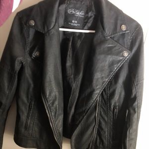 Pretty little liars black leather jacket